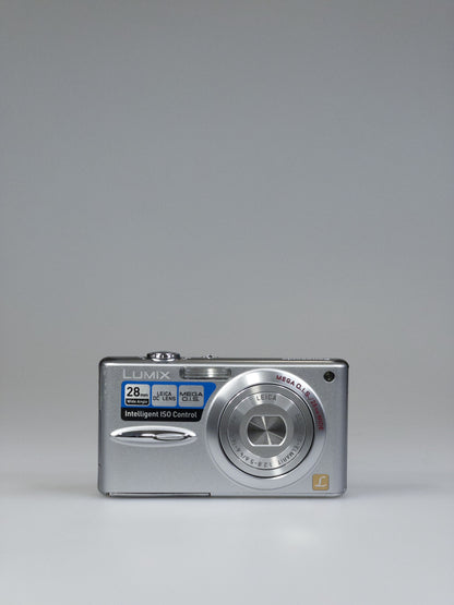 Panasonic Lumix DMC-FX30
