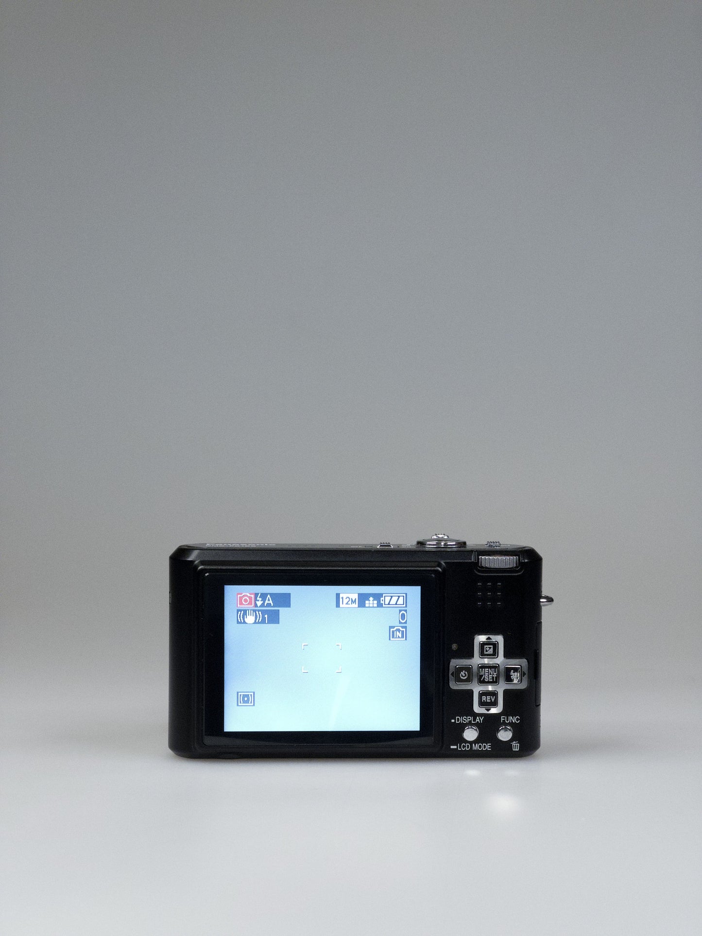 Panasonic Lumix DMC-FX100