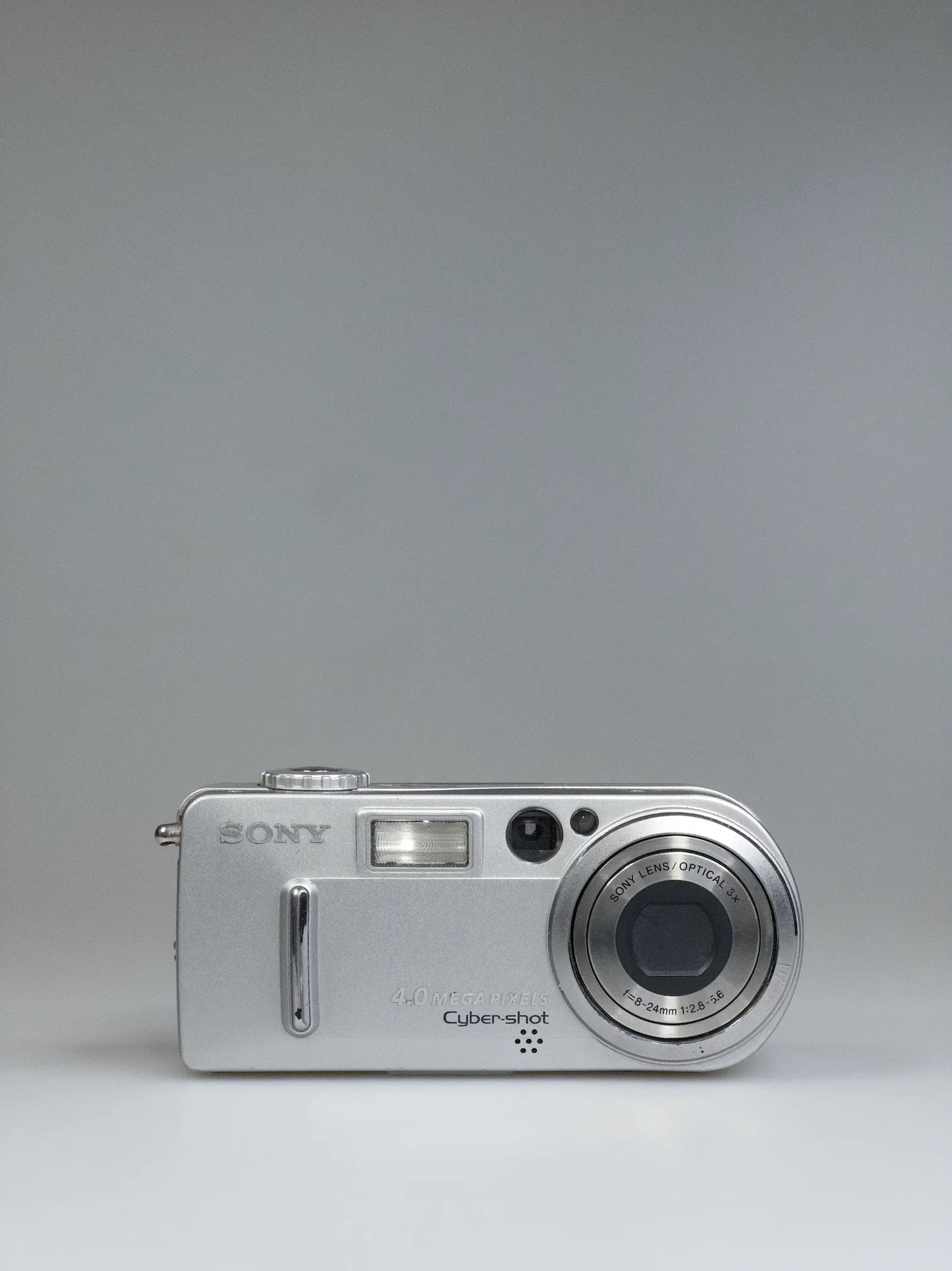 Sony Cyber-shot DSC-P9