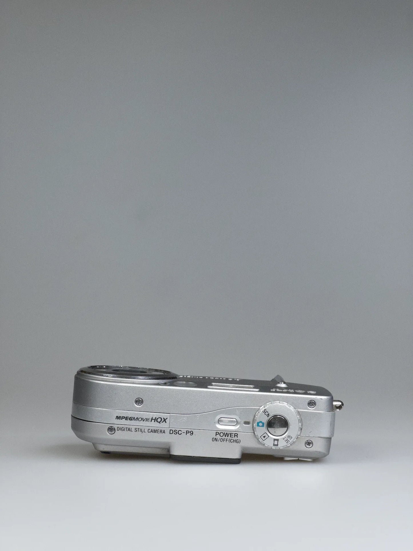 Sony Cyber-shot DSC-P9