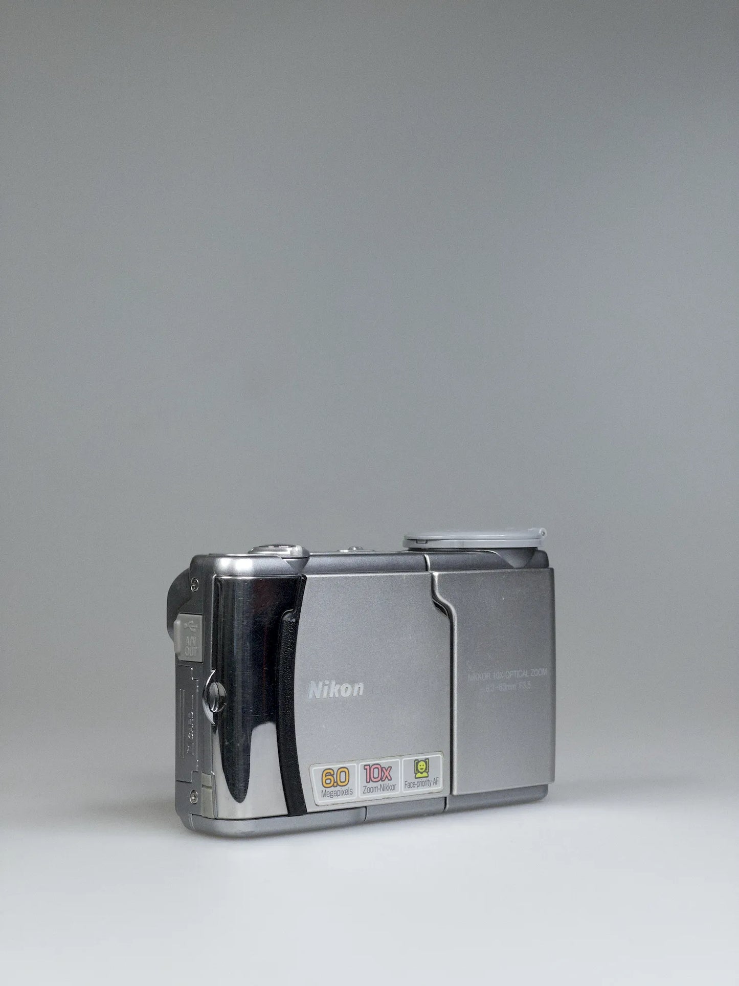 Nikon Coolpix S4