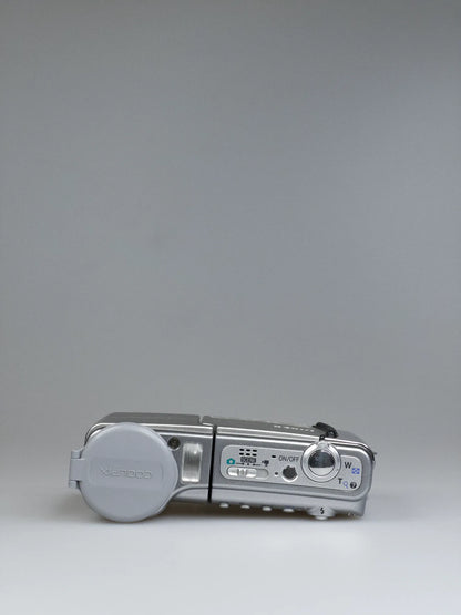 Nikon Coolpix S4