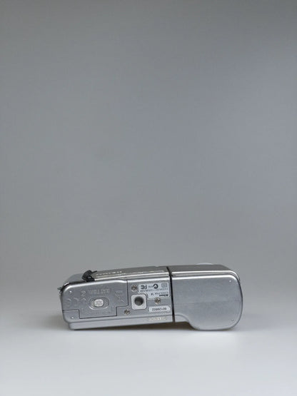 Nikon Coolpix S4