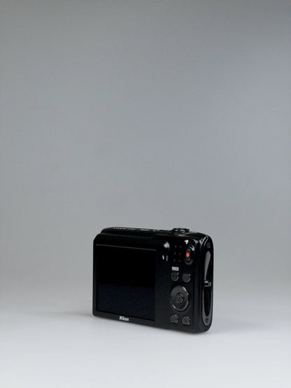 Nikon Coolpix S3100
