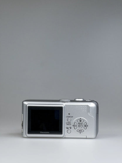 Panasonic Lumix DMC-LS2