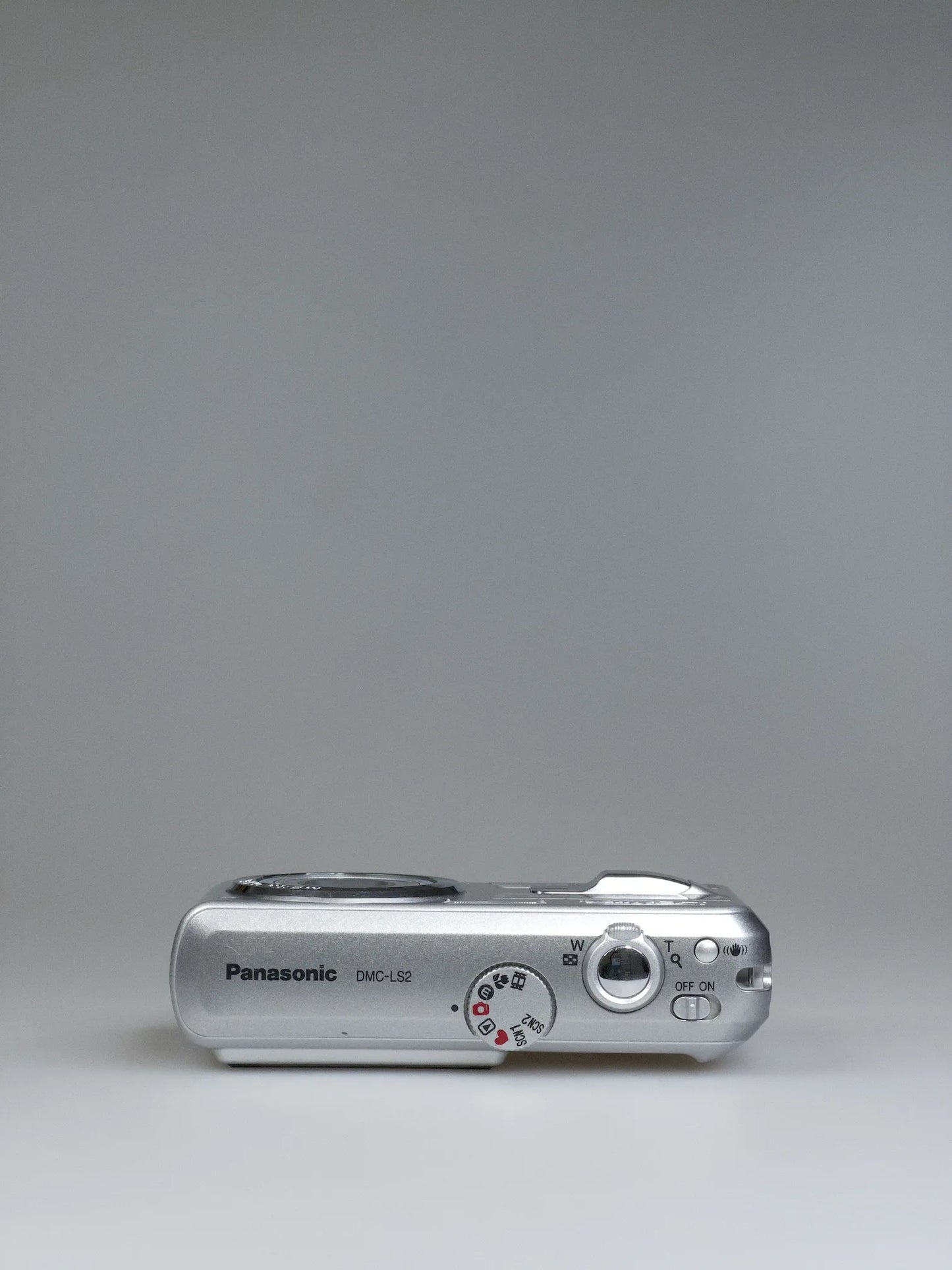 Panasonic Lumix DMC-LS2