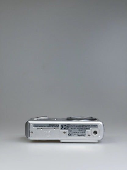 Panasonic Lumix DMC-LS2