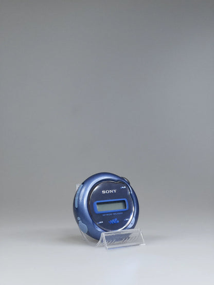 Sony Walkman NW-E105 blue Vintage music player MP3 retro - Bling Inc.