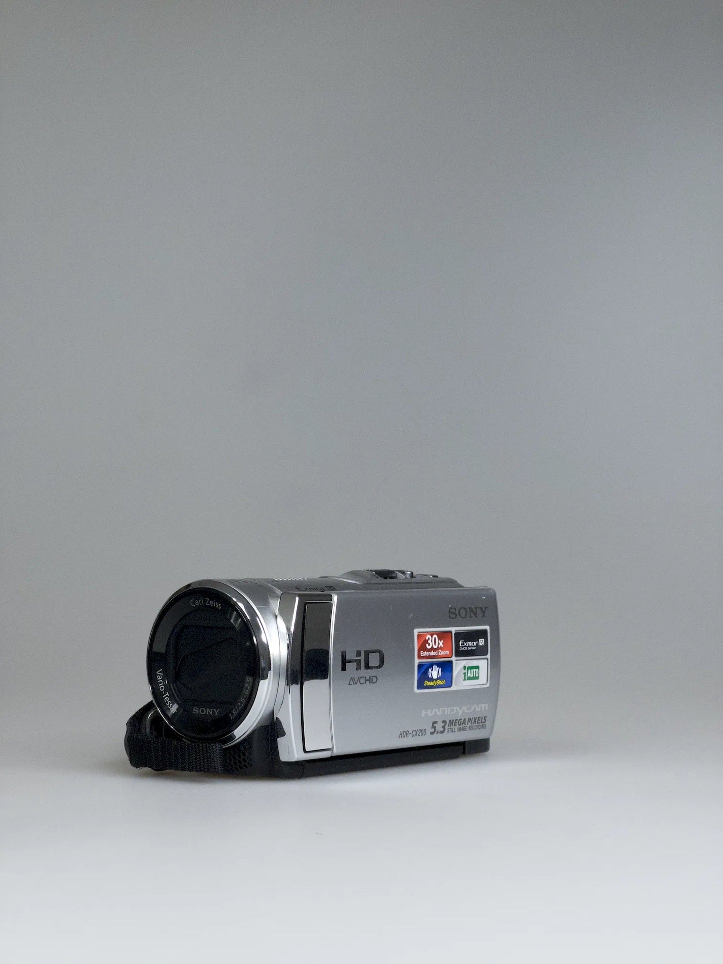 Sony Handycam HDR-CX200E