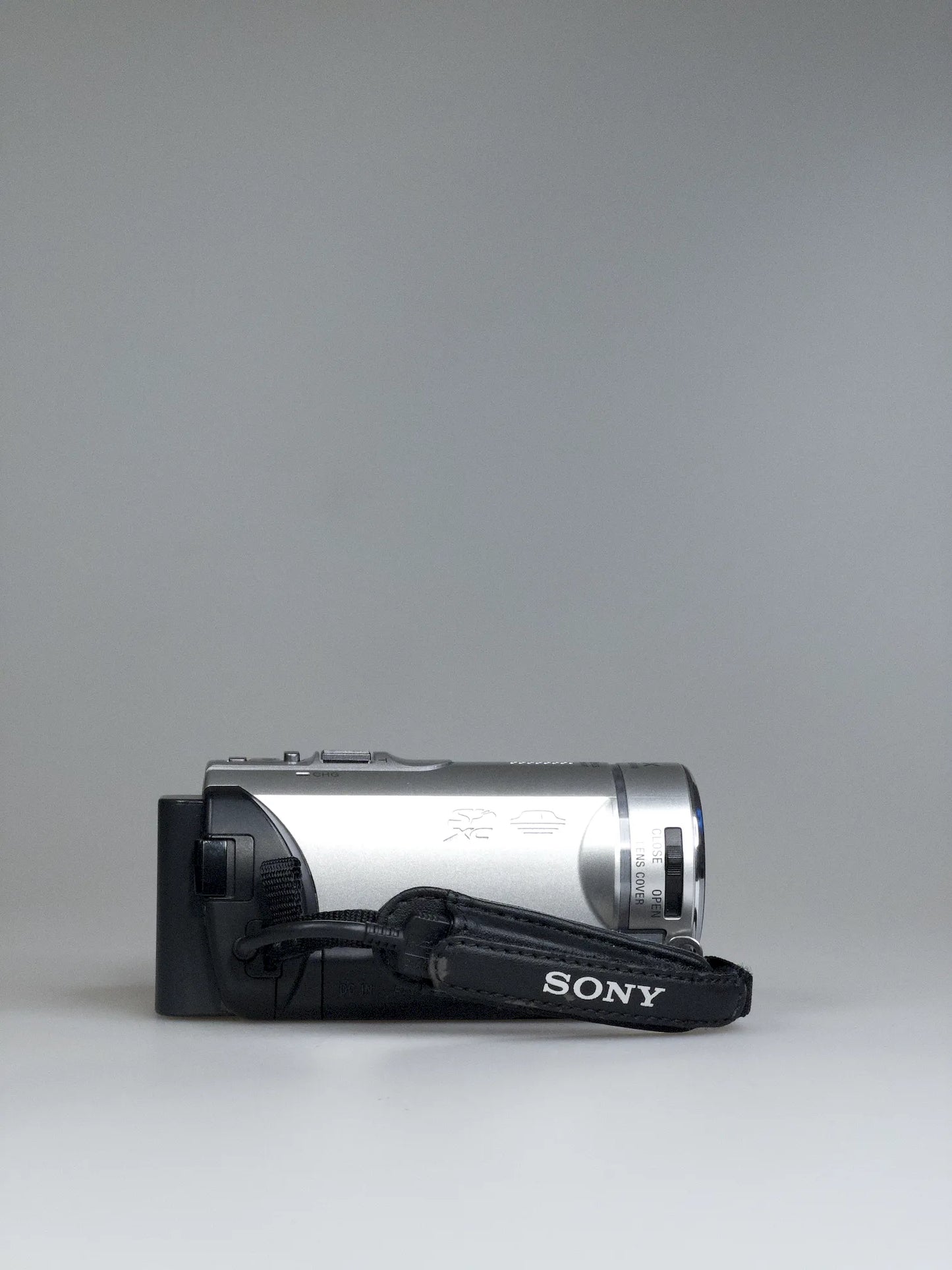 Sony Handycam HDR-CX200E