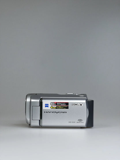 Sony Handycam DCR-SR30E