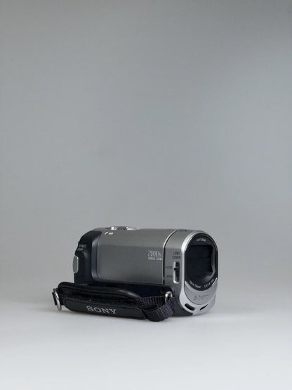 Sony Handycam DCR-SR30E