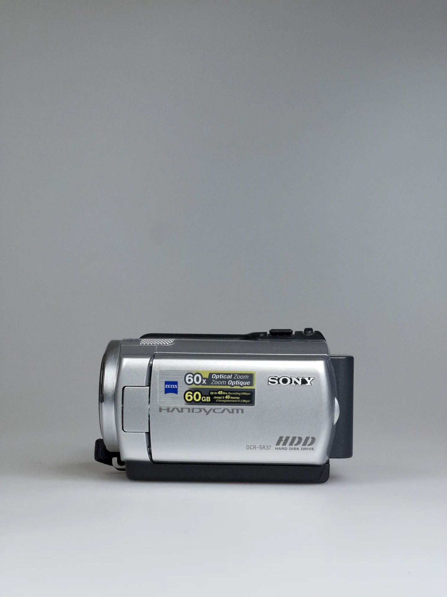 Sony Handycam DCR-SR37E