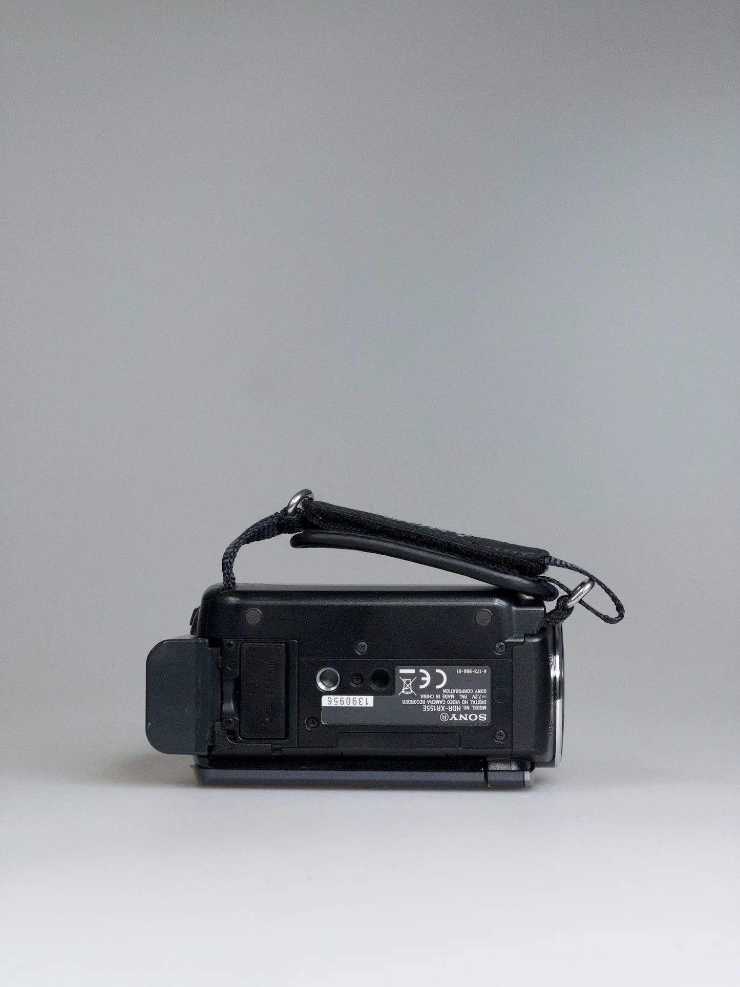 Sony Handycam HDR-XR155E