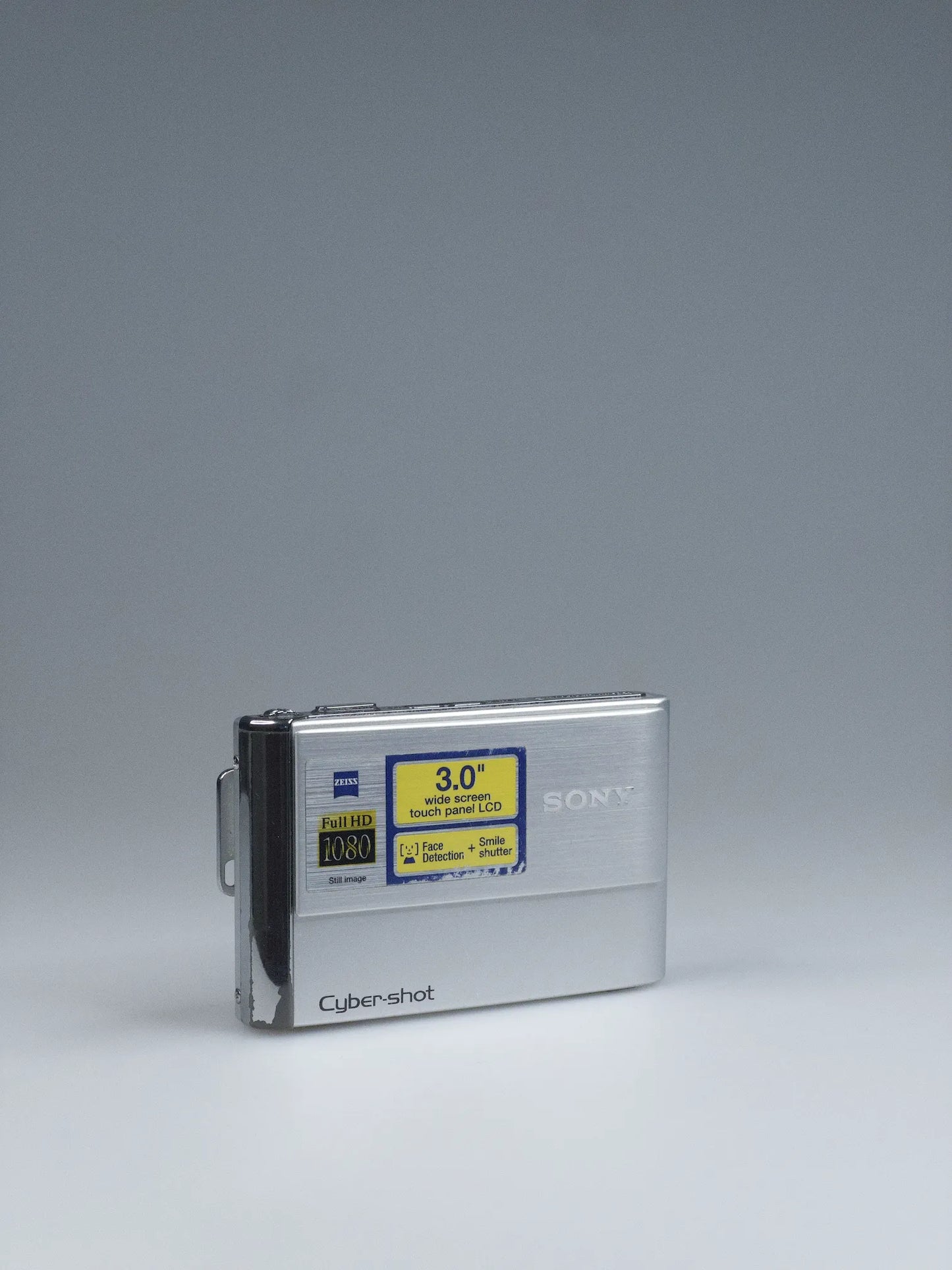 Sony Cyber-shot DSC-T70