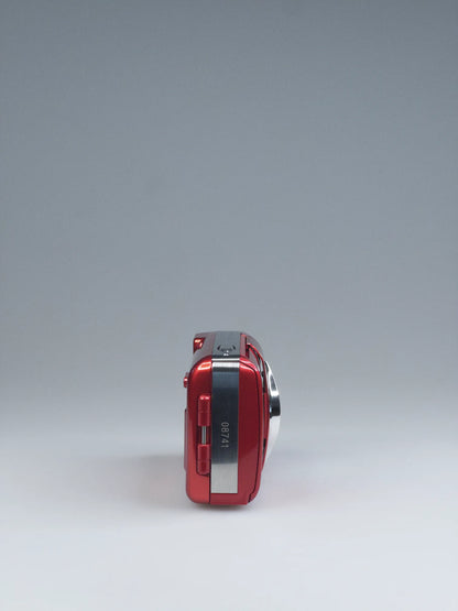 Olympus Ferrari DIGITAL MODEL 2003