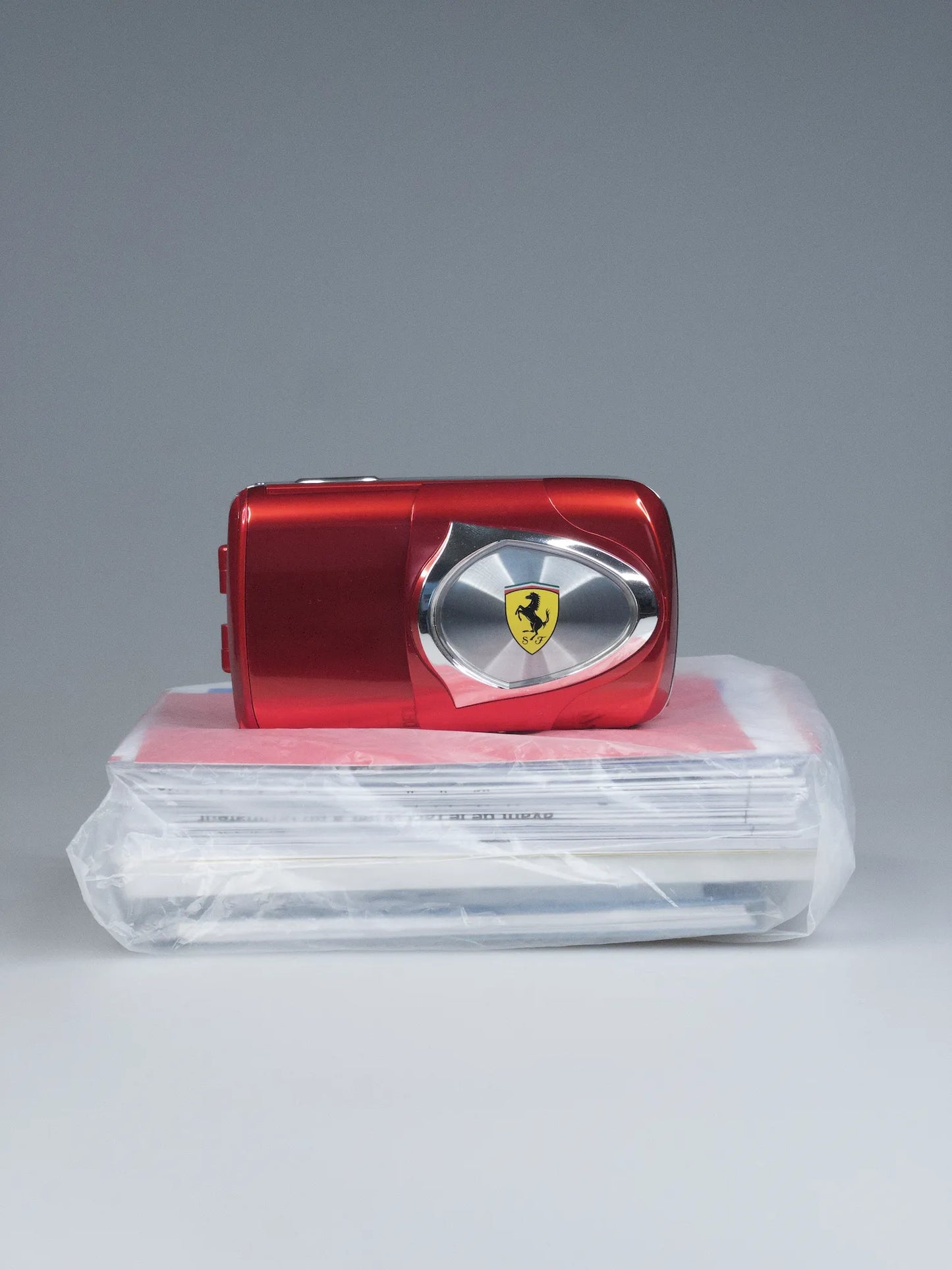 Olympus Ferrari DIGITAL MODEL 2003