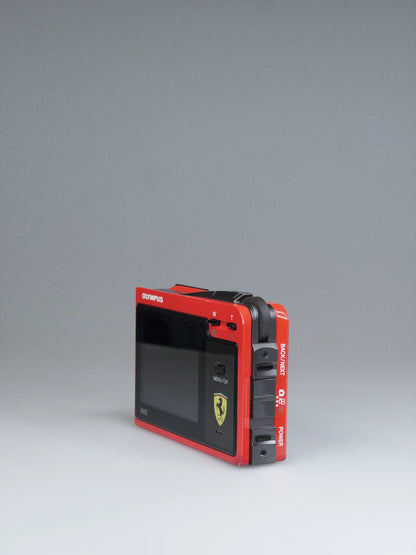 Olympus Ferrari DIGITAL MODEL 2004