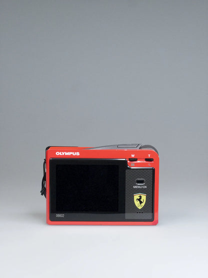 Olympus Ferrari DIGITAL MODEL 2004