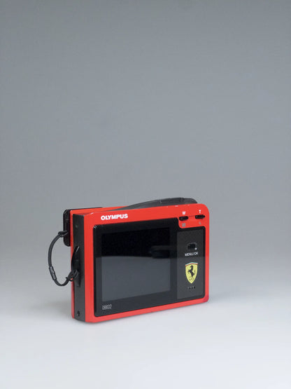 Olympus Ferrari DIGITAL MODEL 2004