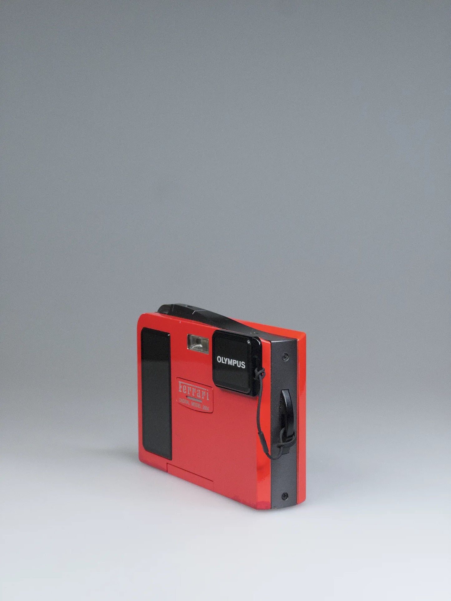 Olympus Ferrari DIGITAL MODEL 2004
