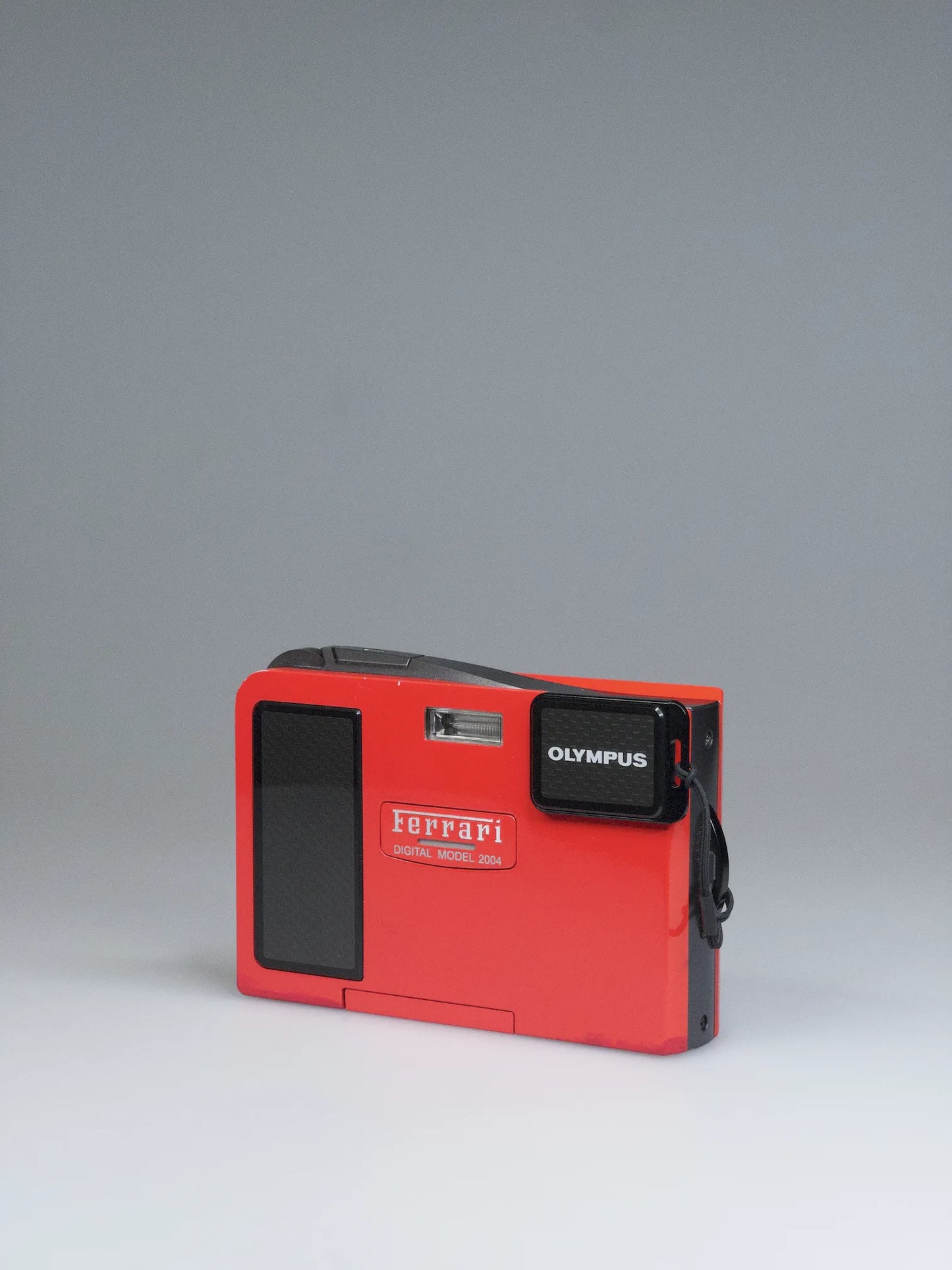Olympus Ferrari DIGITAL MODEL 2004