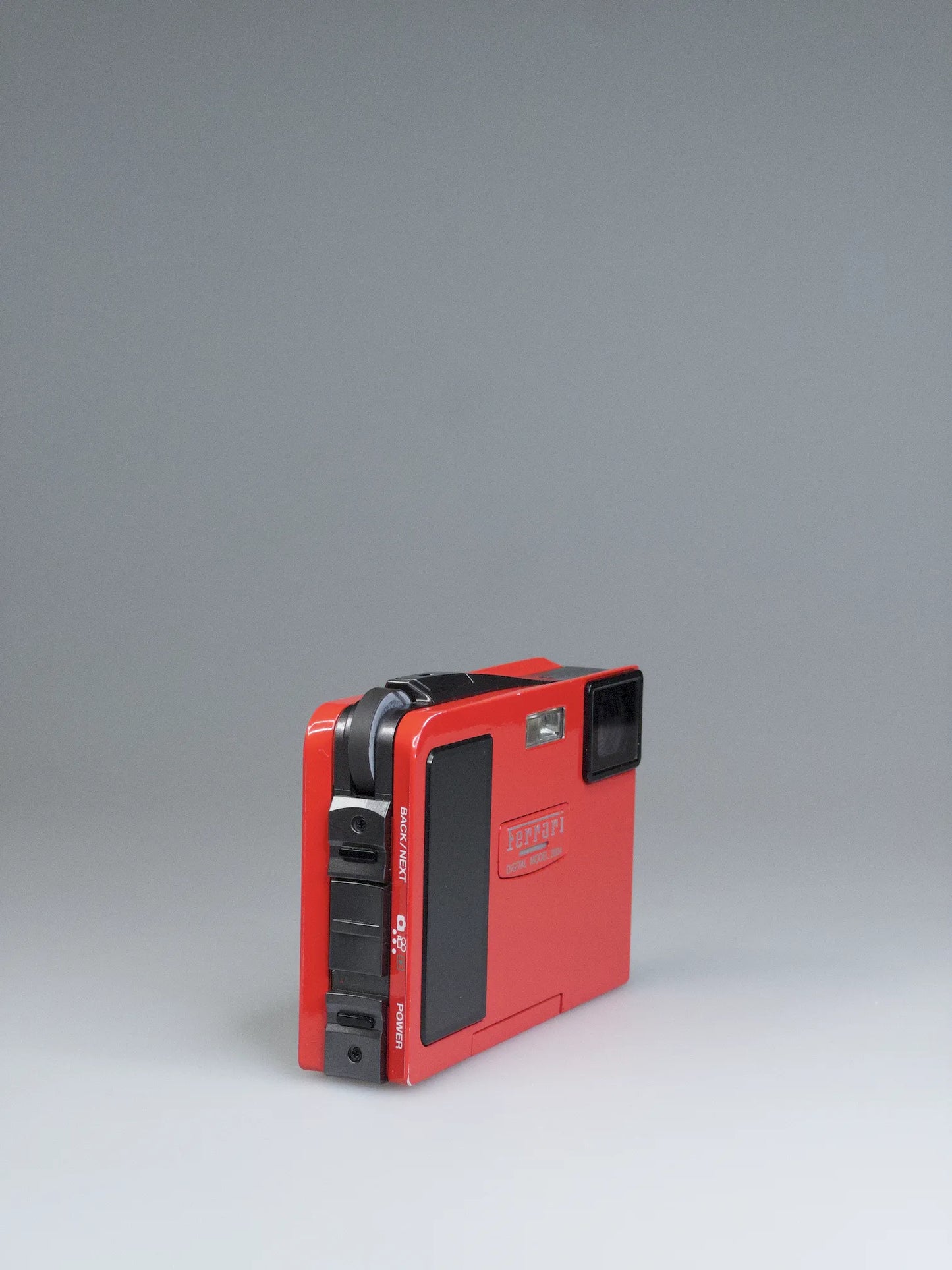 Olympus Ferrari DIGITAL MODEL 2004