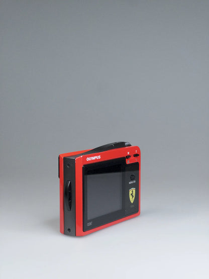 Olympus Ferrari DIGITAL MODEL 2004