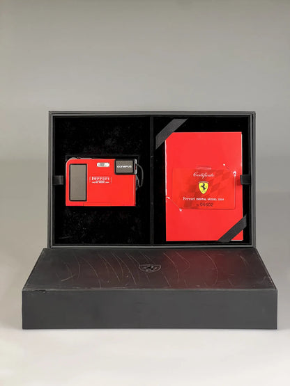 Olympus Ferrari DIGITAL MODEL 2004