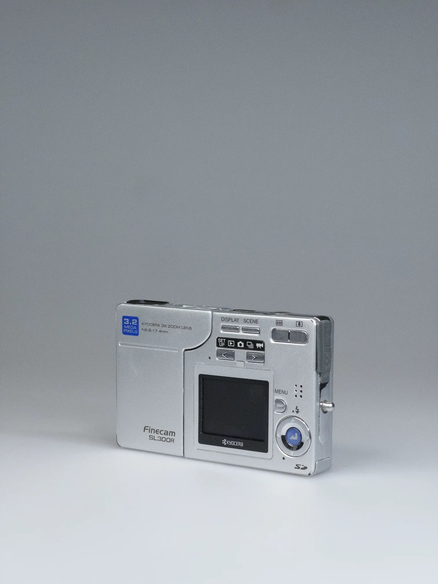 Kyocera Finecam SL300R Y2K Digicam | Swivel 3MP CCD 2003 – Bling Inc.