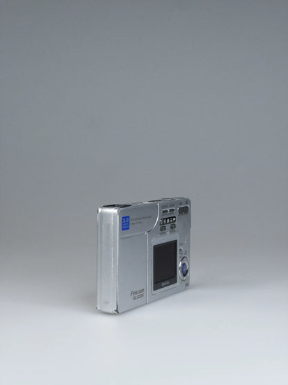 Kyocera Finecam SL300R