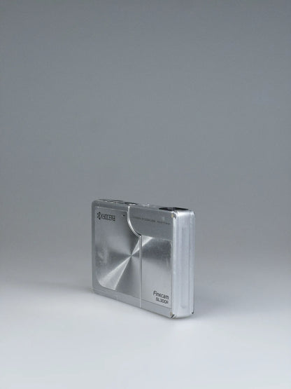 Kyocera Finecam SL300R