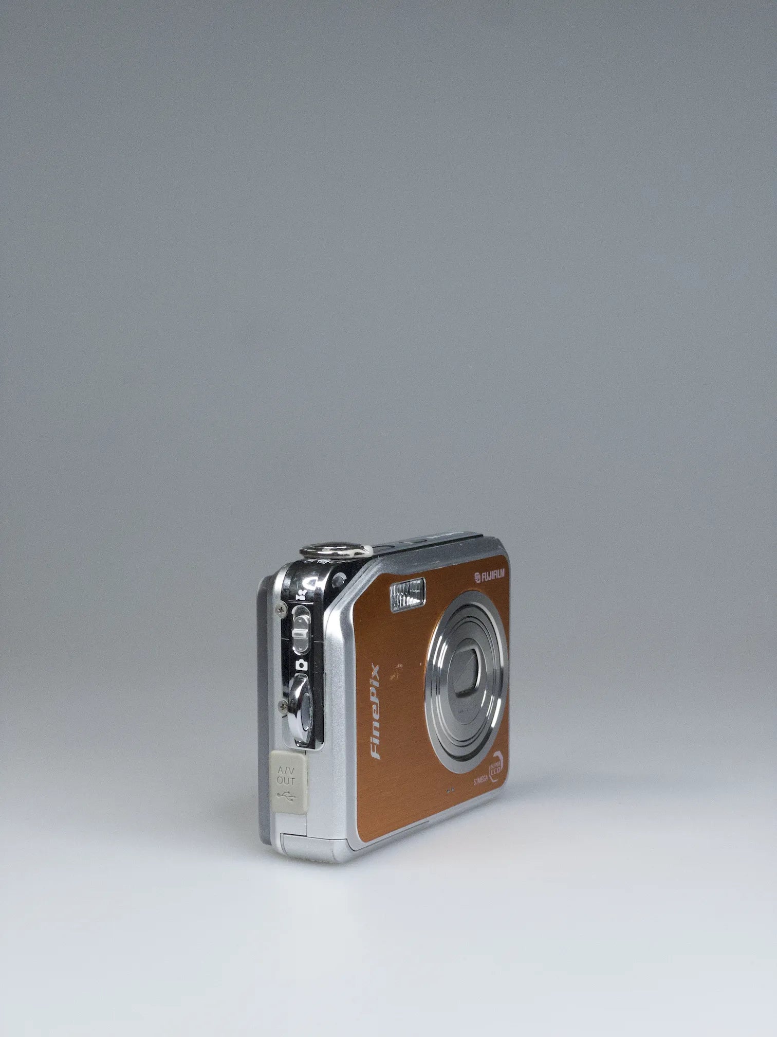 FUJIFILM FinePix V10 CCDセンサー コンデジ IFJFPV10OR.jpg