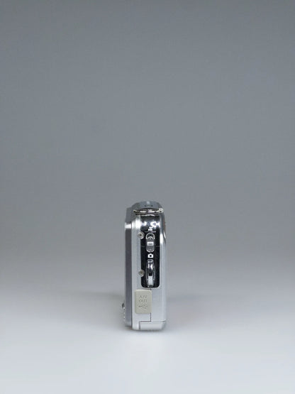 Fujifilm Finepix V10