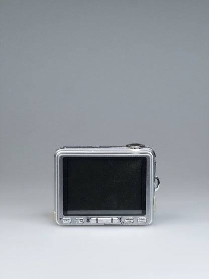 Fujifilm Finepix V10