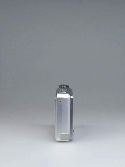 Fujifilm Finepix V10