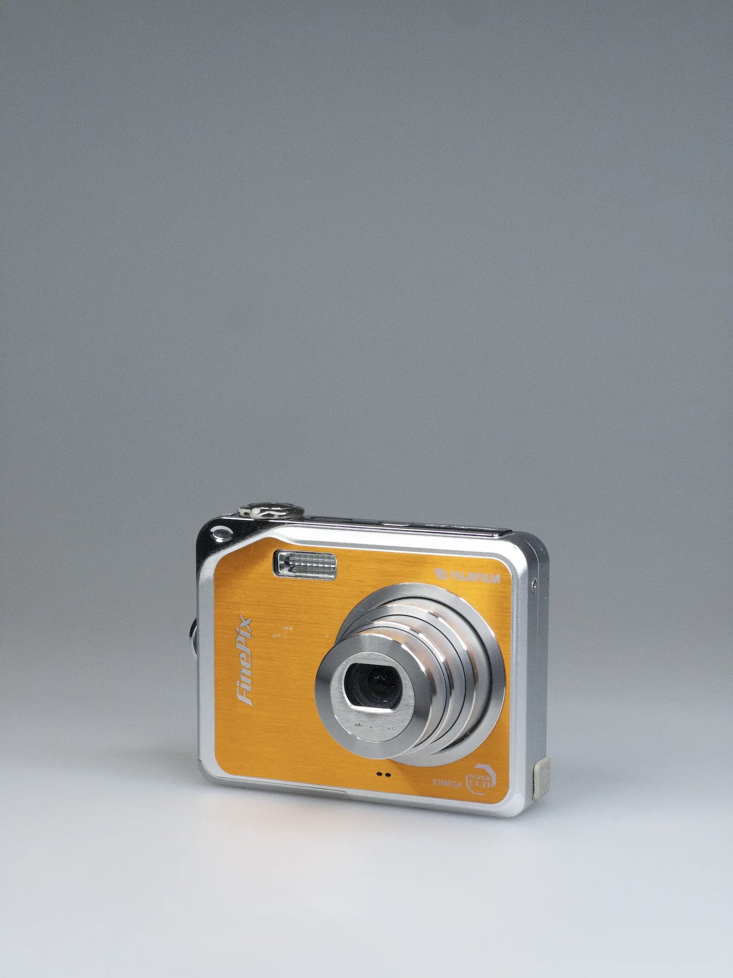 Fujifilm Finepix V10