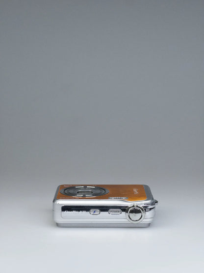 Fujifilm Finepix V10