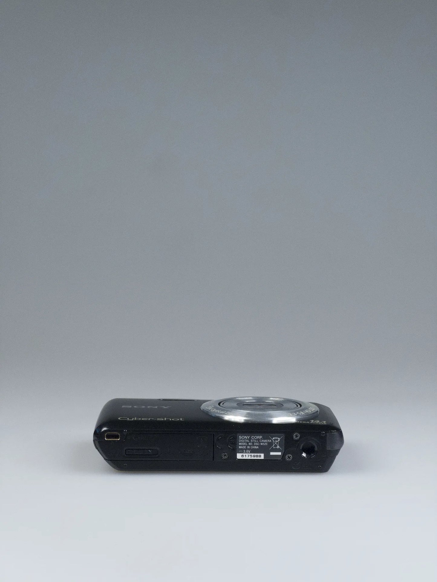 Sony Cyber-shot DSC-W520
