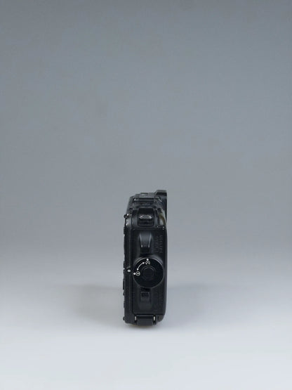 Nikon Coolpix AW100