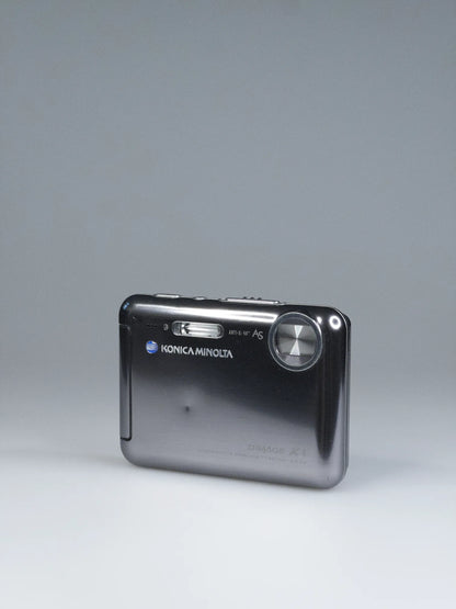 Konica Minolta DiMAGE X1