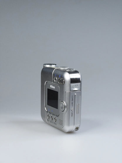 Nikon Coolpix SQ