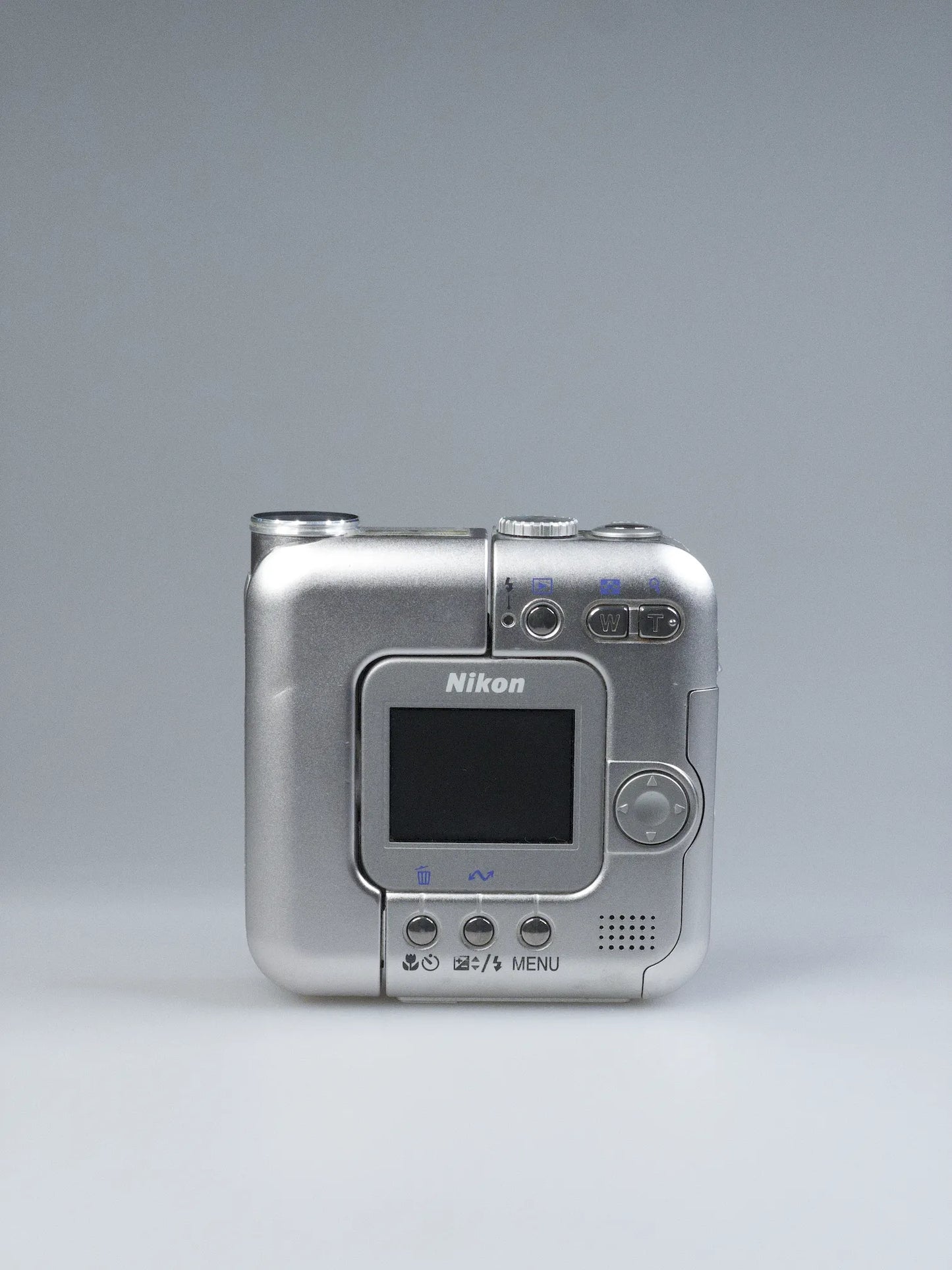 Nikon Coolpix SQ Y2K Digicam | Silver 3MP Swivel Lens